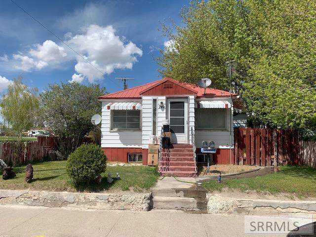 740 Elva Street - Photo 1