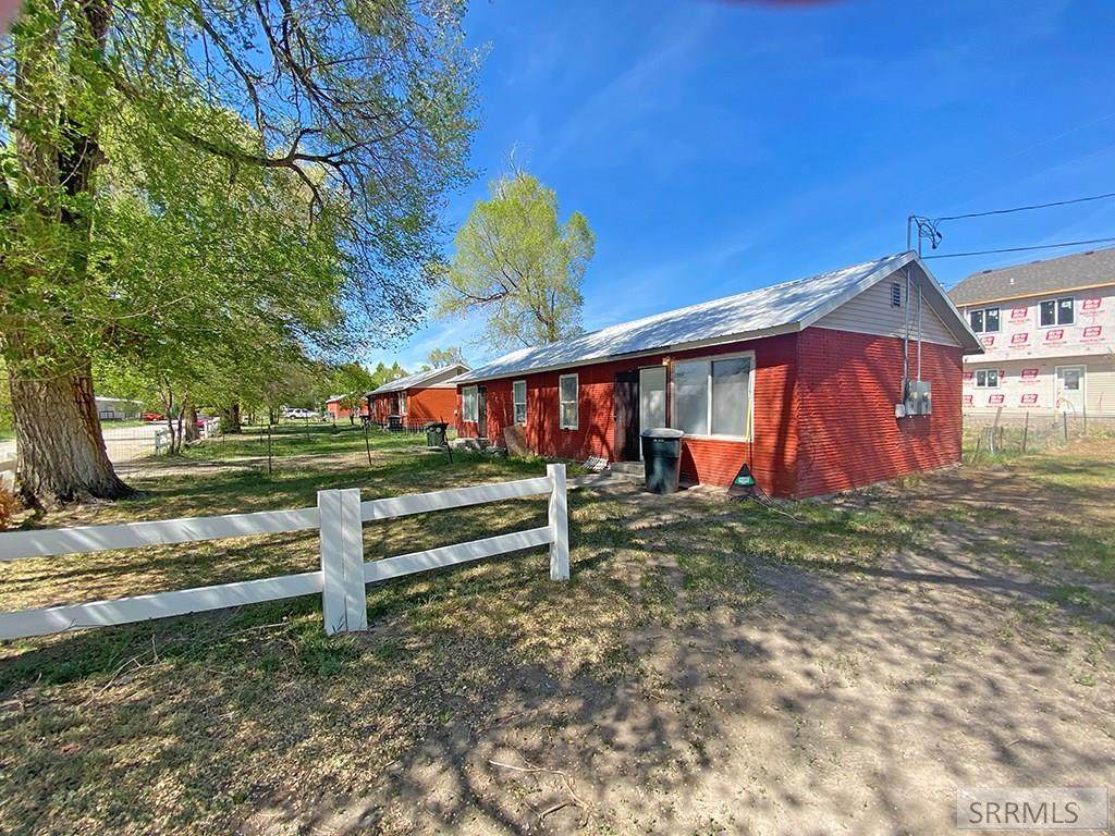2003 Lawrence Lane - Photo 1