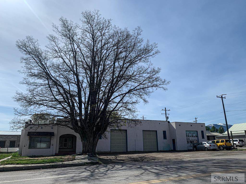 104 Challis Street - Photo 1