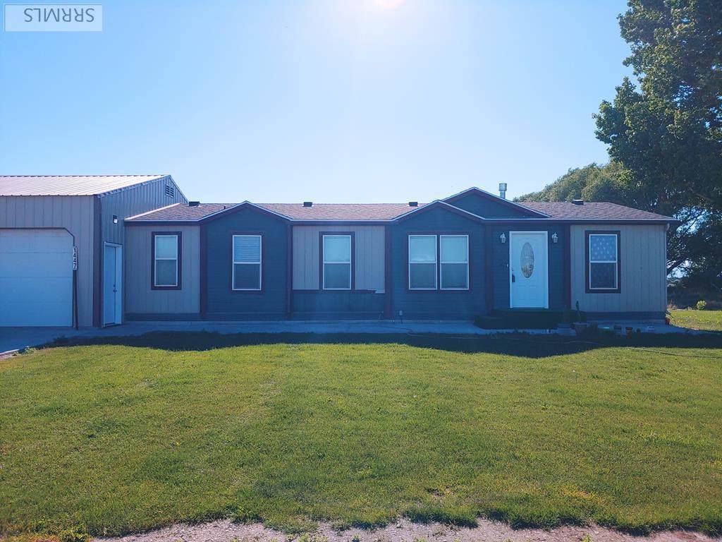 1447 1900 E - Photo 1