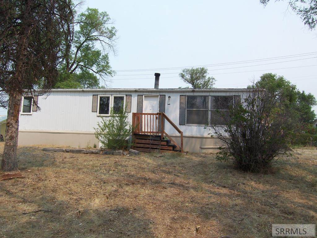 1420 Carson Street - Photo 1
