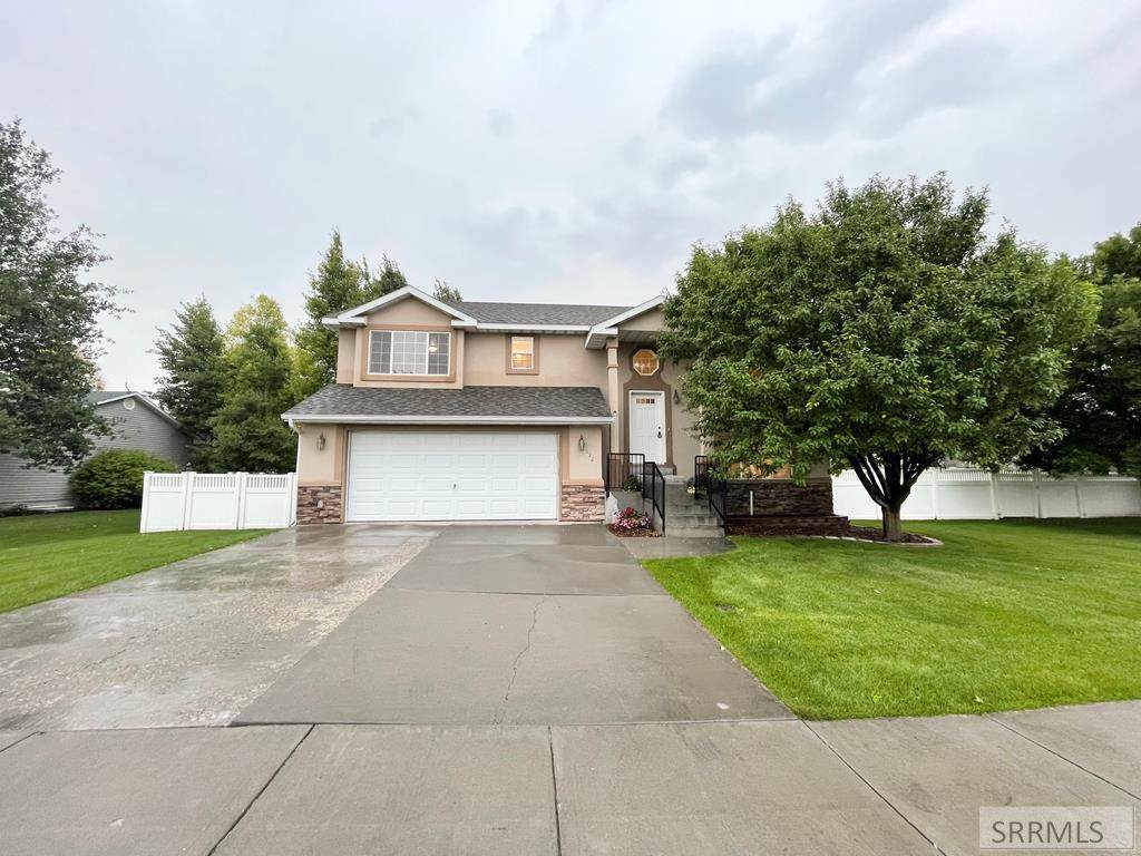 632 Stonebridge - Photo 1