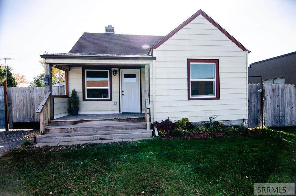 368 Garfield - Photo 1