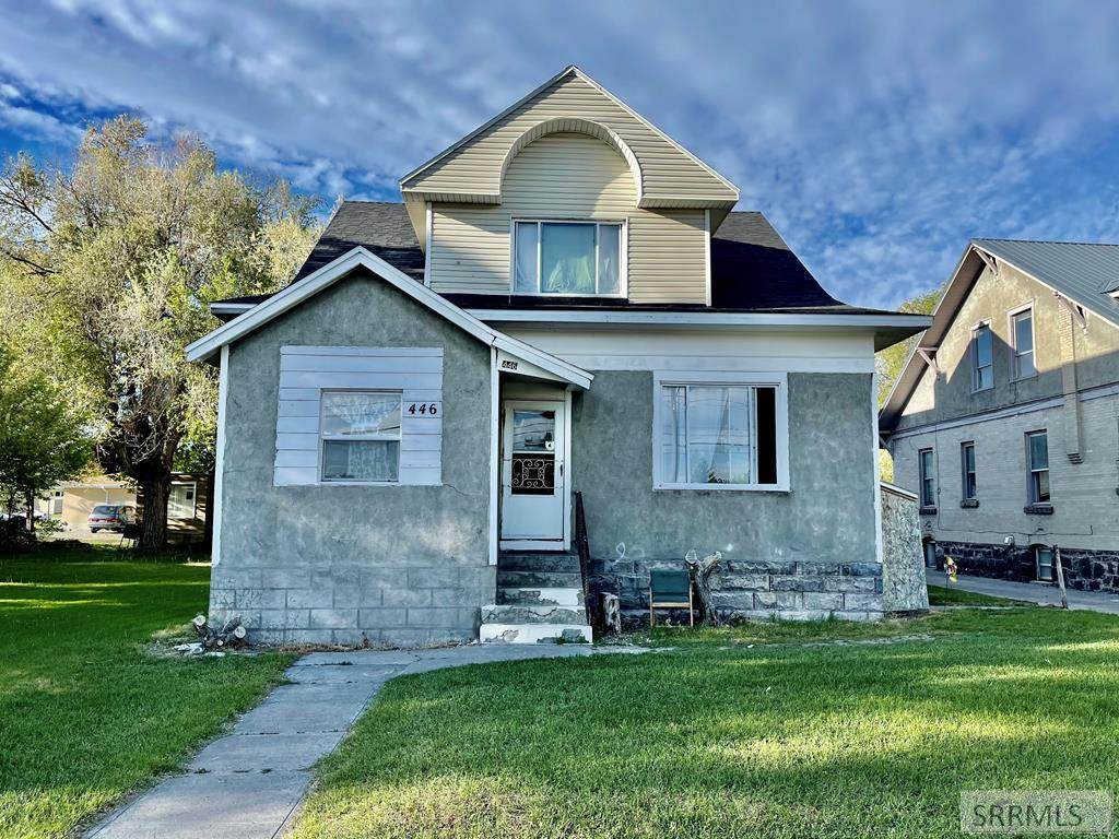 446 G Street - Photo 1
