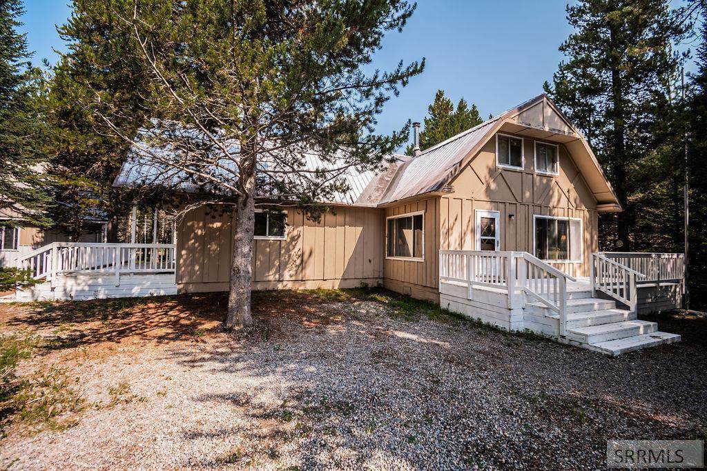 4007 Coyote Lane - Photo 1