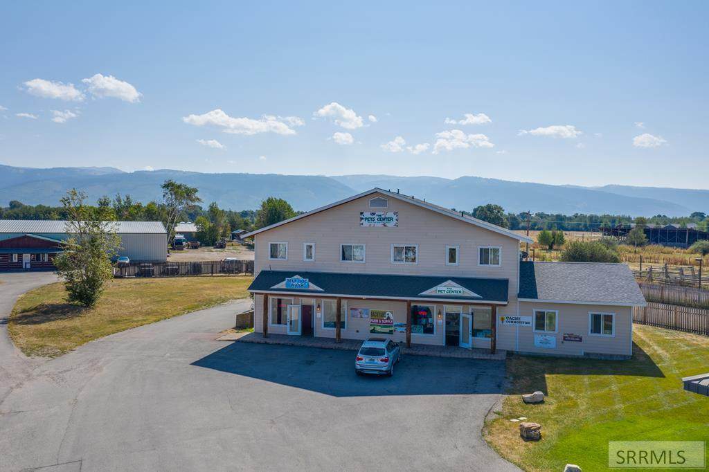 465 Main Street - Photo 1