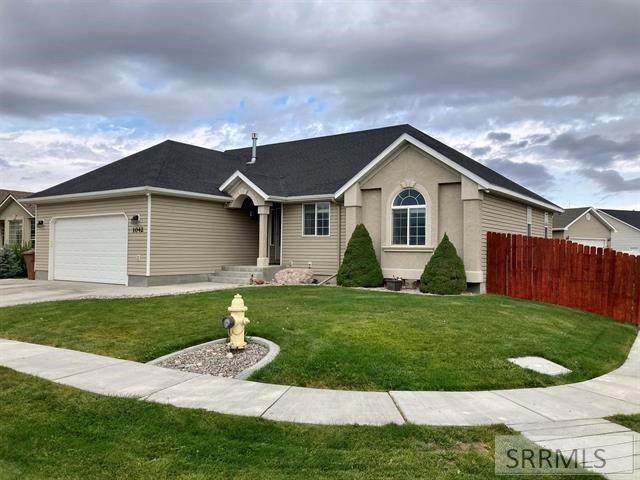 1042 Home Run Street - Photo 1