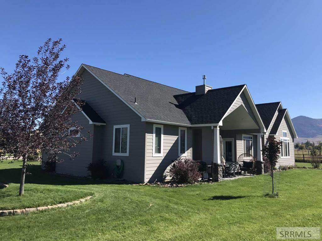 5 Jakich Drive - Photo 1