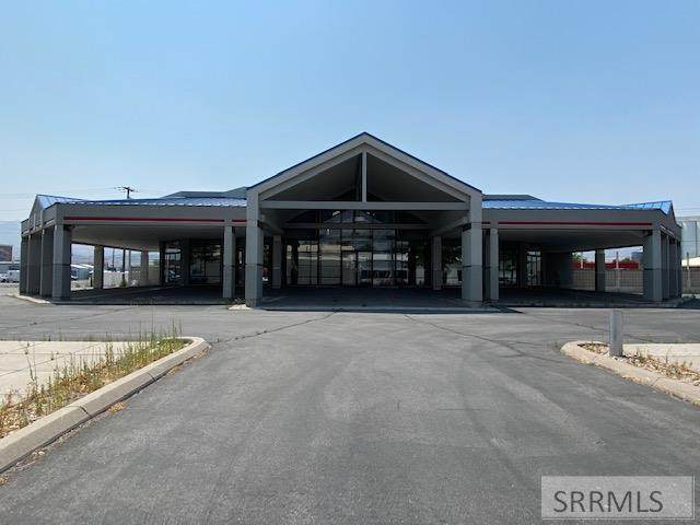 345 5th Avenue - Photo 1