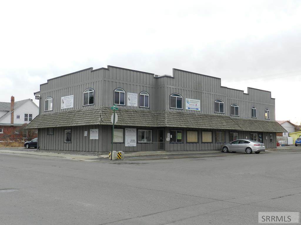 111 Lillian Street - Photo 1