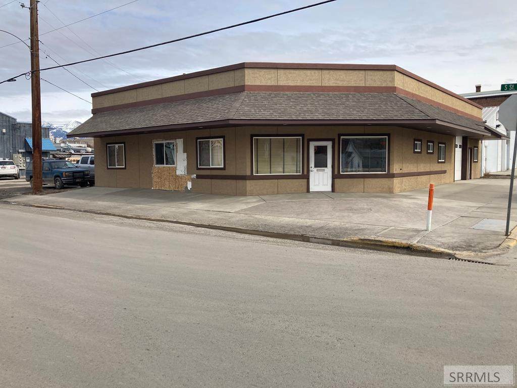 402 Van Dreff Street - Photo 1
