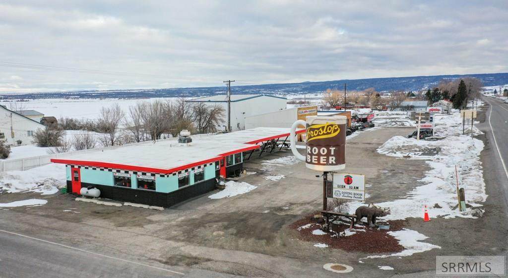 26 Hwy 20 - Photo 1