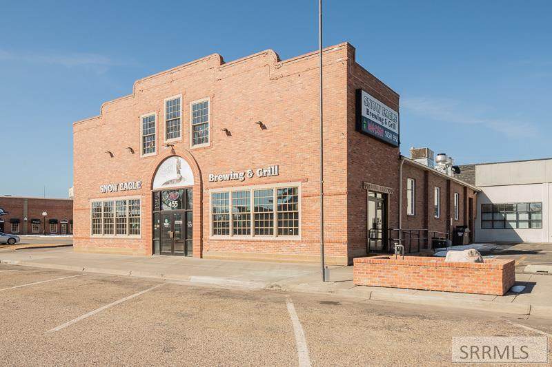455 River Parkway - Photo 1