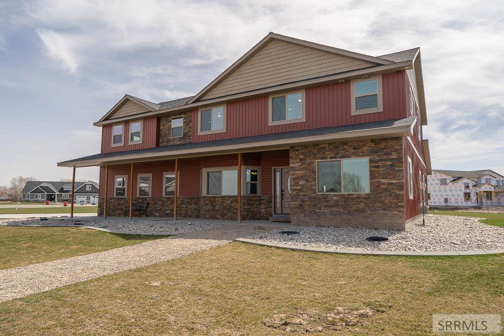 3761 Redwood Court - Photo 1