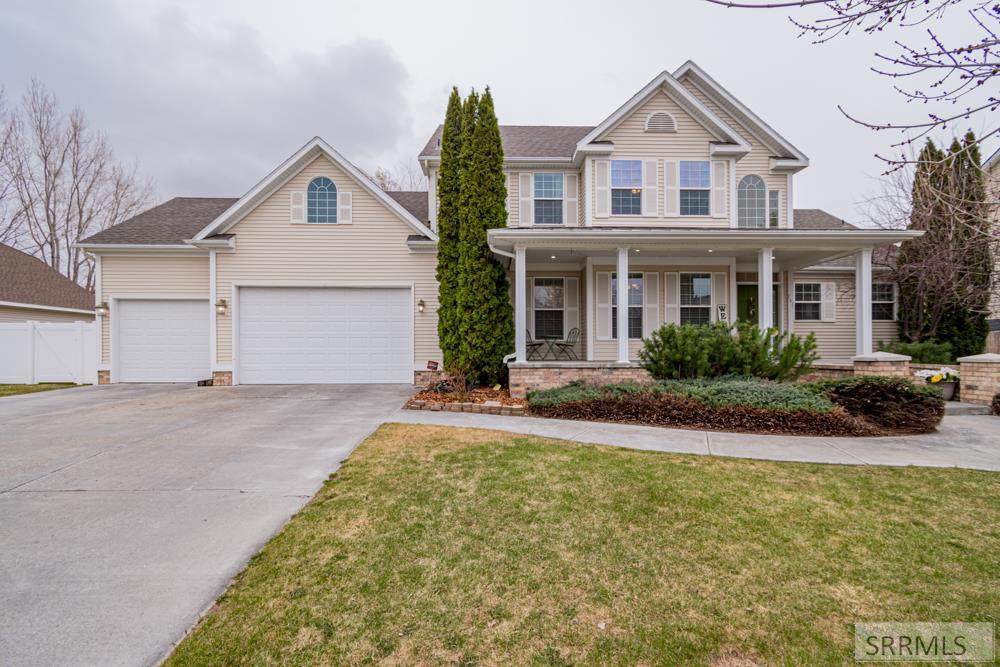 165 Woodhaven Lane - Photo 1