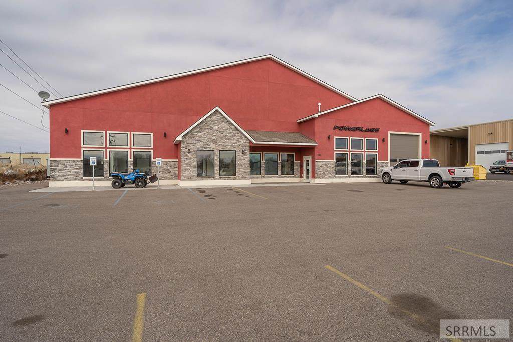2525 Boge Avenue - Photo 1