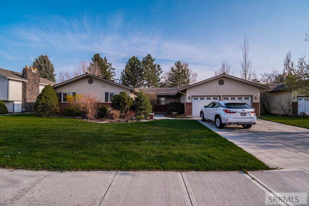 2310 Virlow - Photo 1