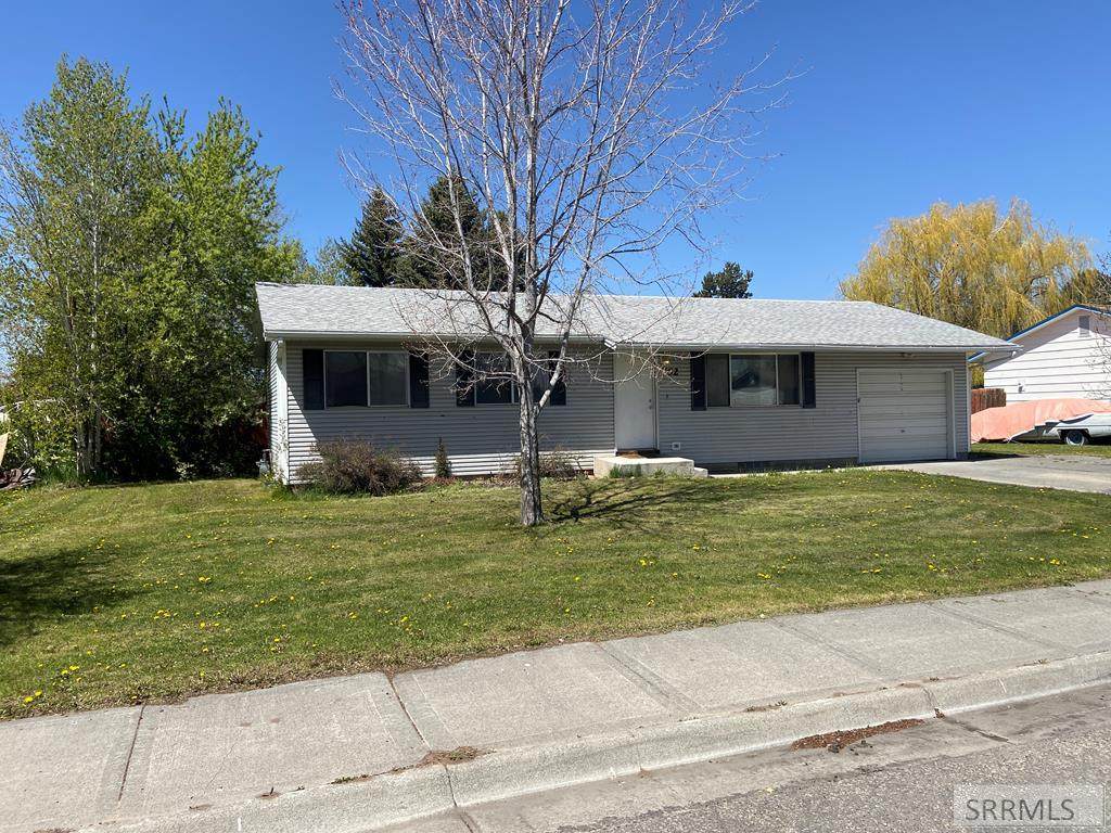 702 Maurine Drive - Photo 1