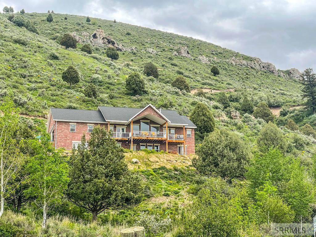 251 Palisades Park Road - Photo 1