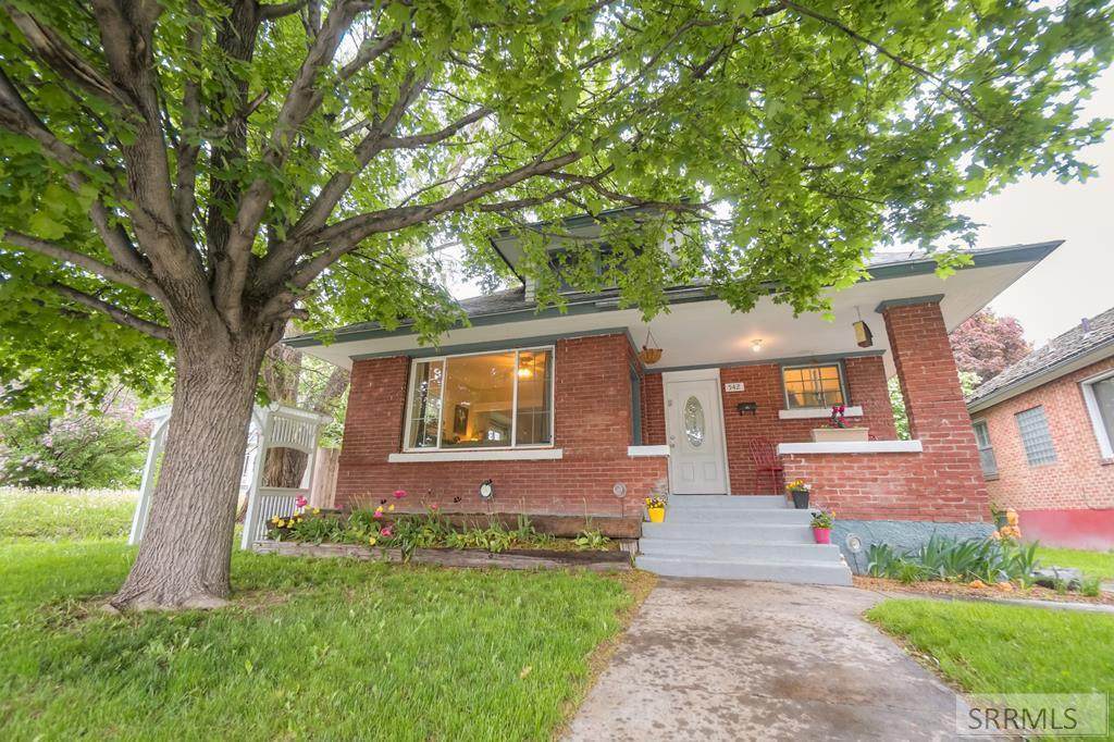 542 K Street - Photo 1