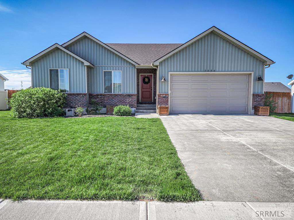 3886 Ridgeland Drive - Photo 1