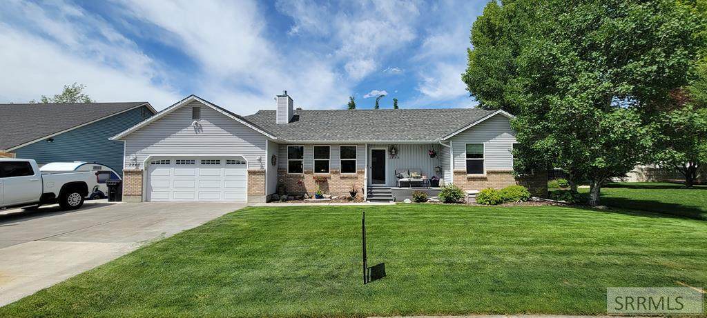 2846 Newman Drive - Photo 1