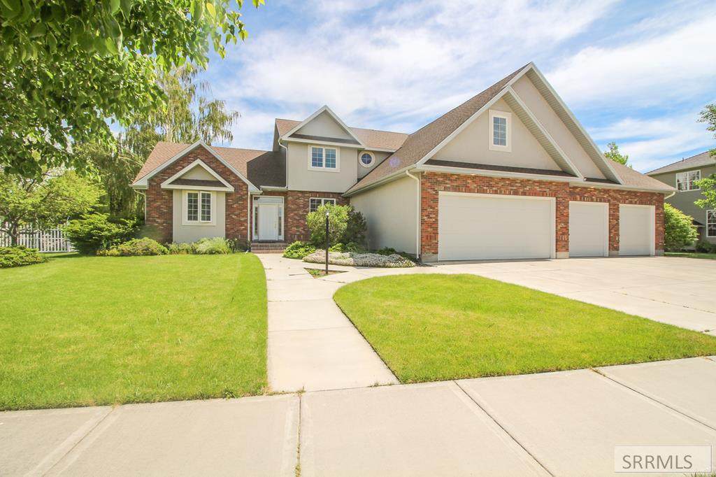 215 Arden Drive - Photo 1