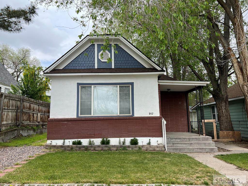 842 Lander Street - Photo 1