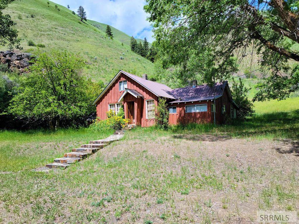 2138 Hwy 93 - Photo 1
