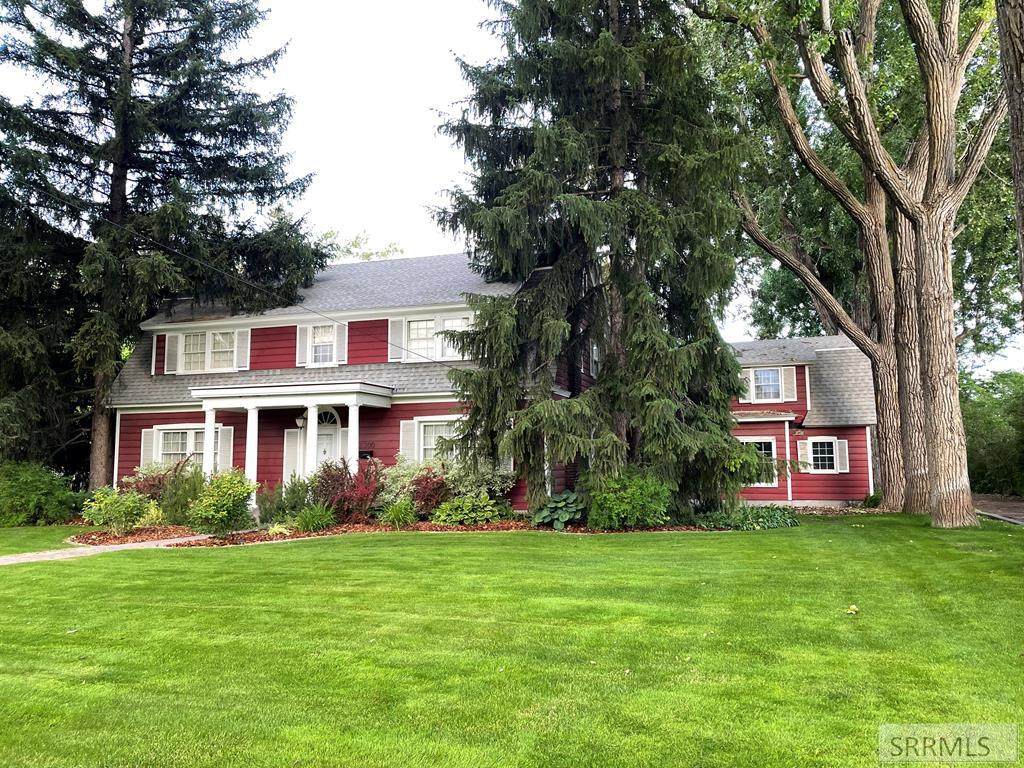 2300 Boulevard - Photo 1