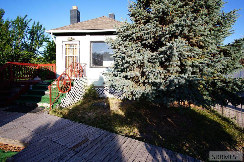 799 Jefferson Avenue - Photo 1