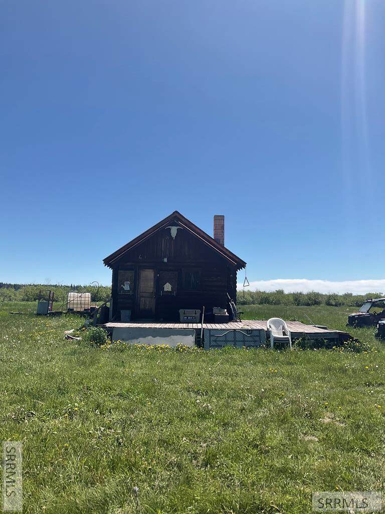 1698 Cottonwood Road - Photo 1