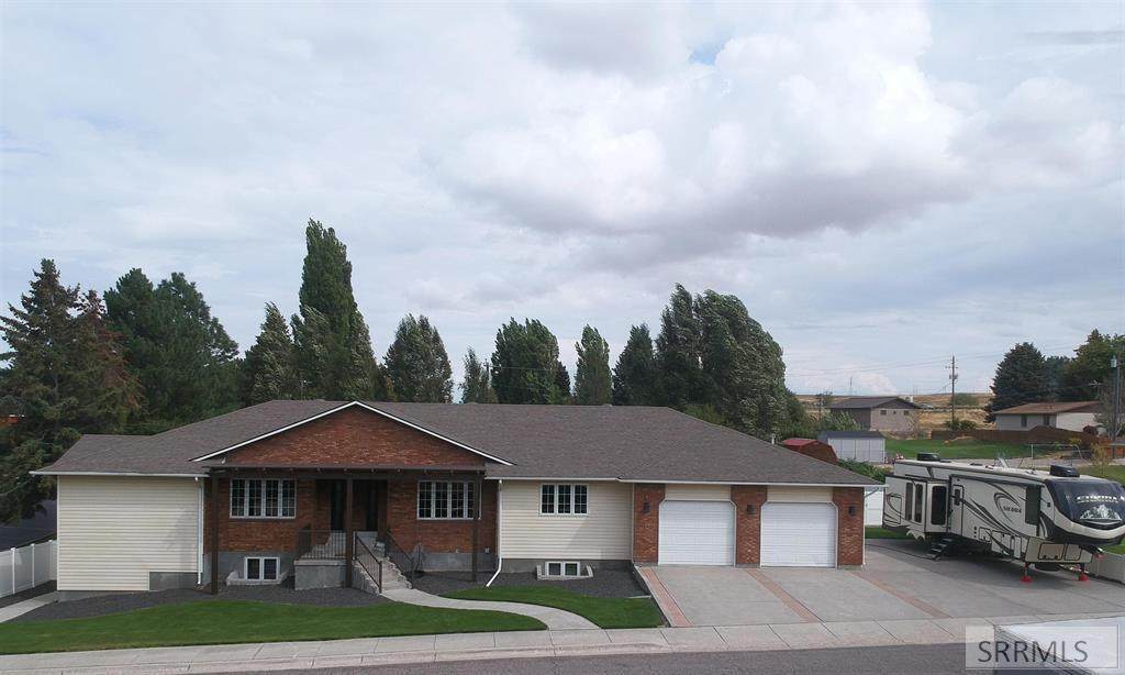 525 Taylor Avenue - Photo 1
