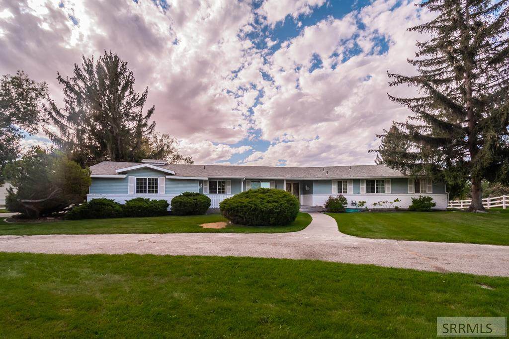 3824 17th Street - Photo 1