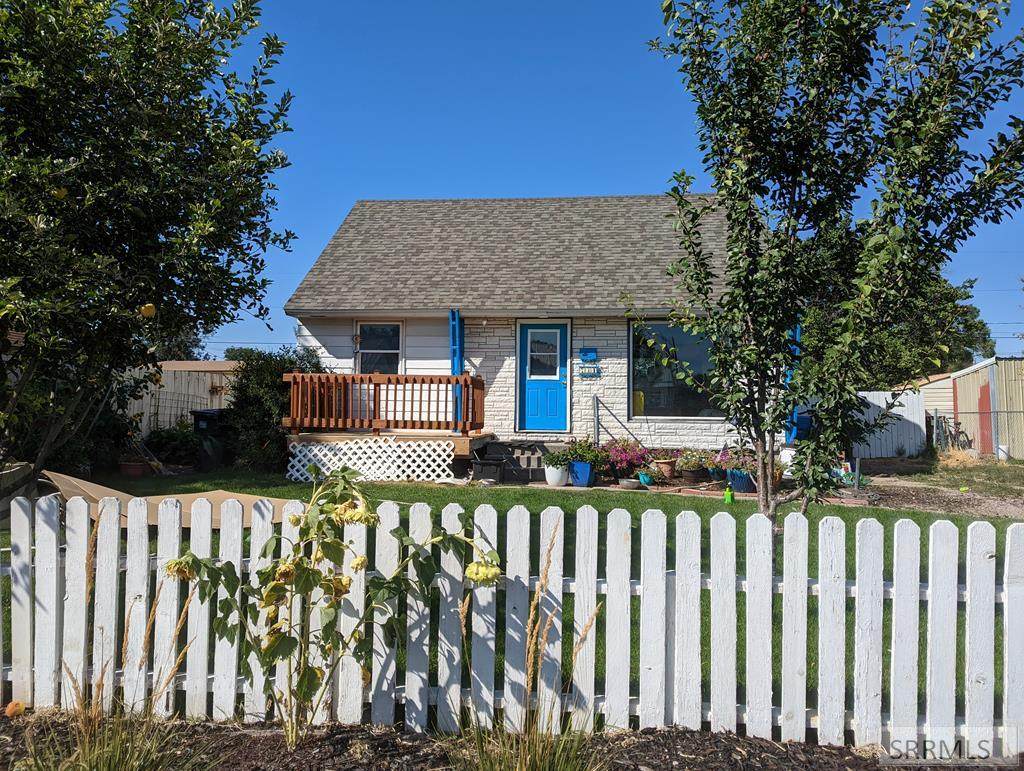 734 Cherry - Photo 1