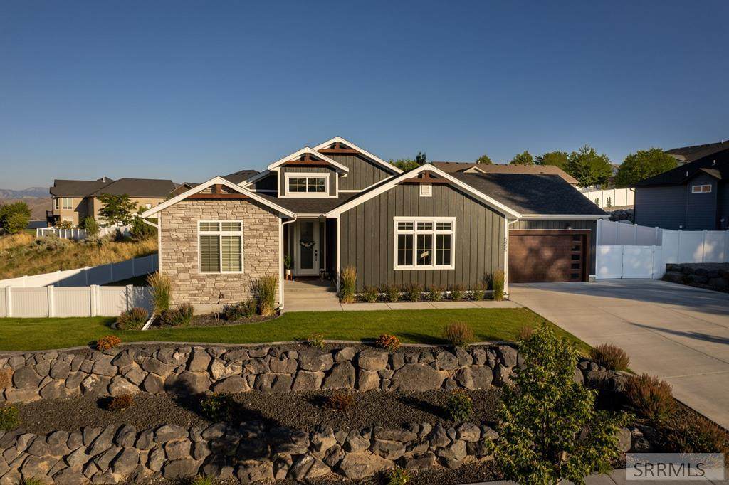 5455 Country Club Drive - Photo 1