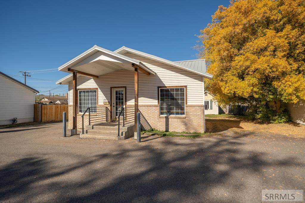 229 Lomax Street - Photo 1
