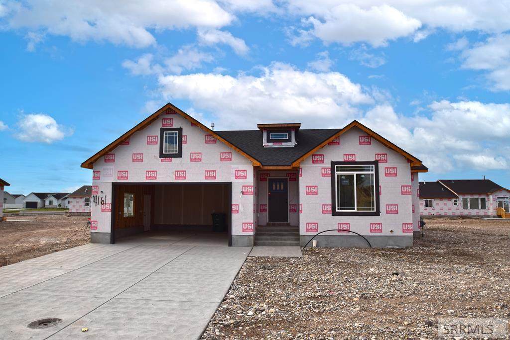 4161 Livingston Avenue - Photo 1