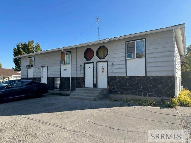 340 Archer Street - Photo 1