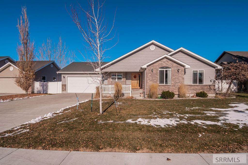 660 Manchester Lane - Photo 1