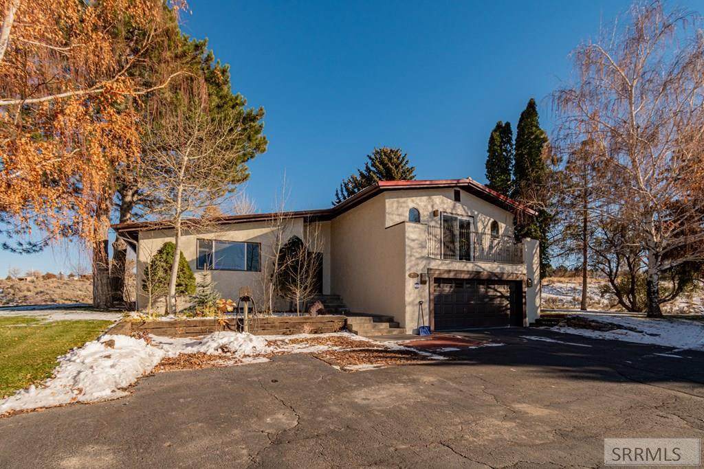 2971 60th E - Photo 1
