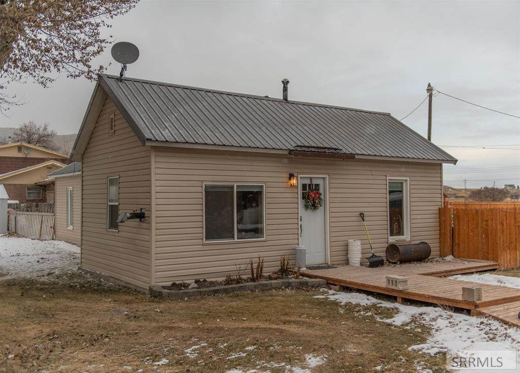 511 Idaho Street - Photo 1