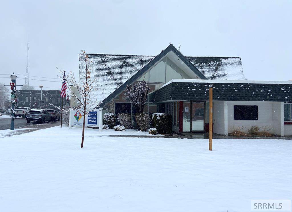 420 Main Street - Photo 1