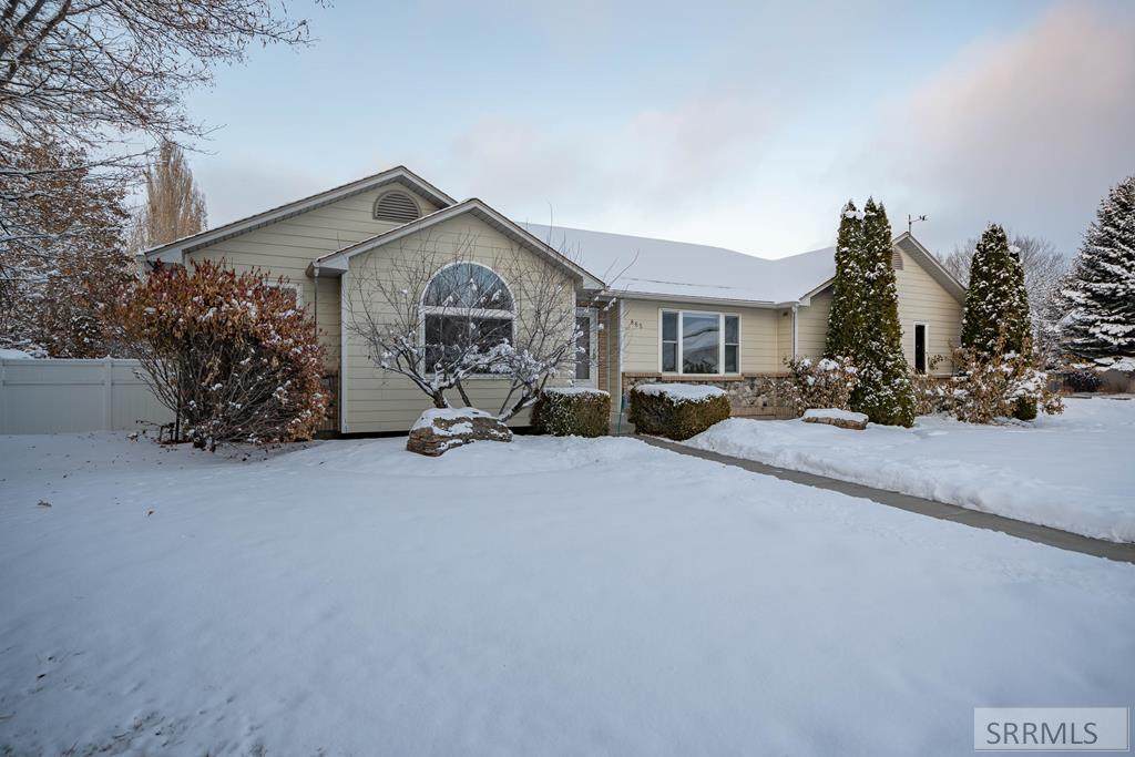 865 Pescadero Place - Photo 1