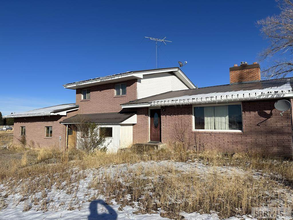 2366 2930 W - Photo 1
