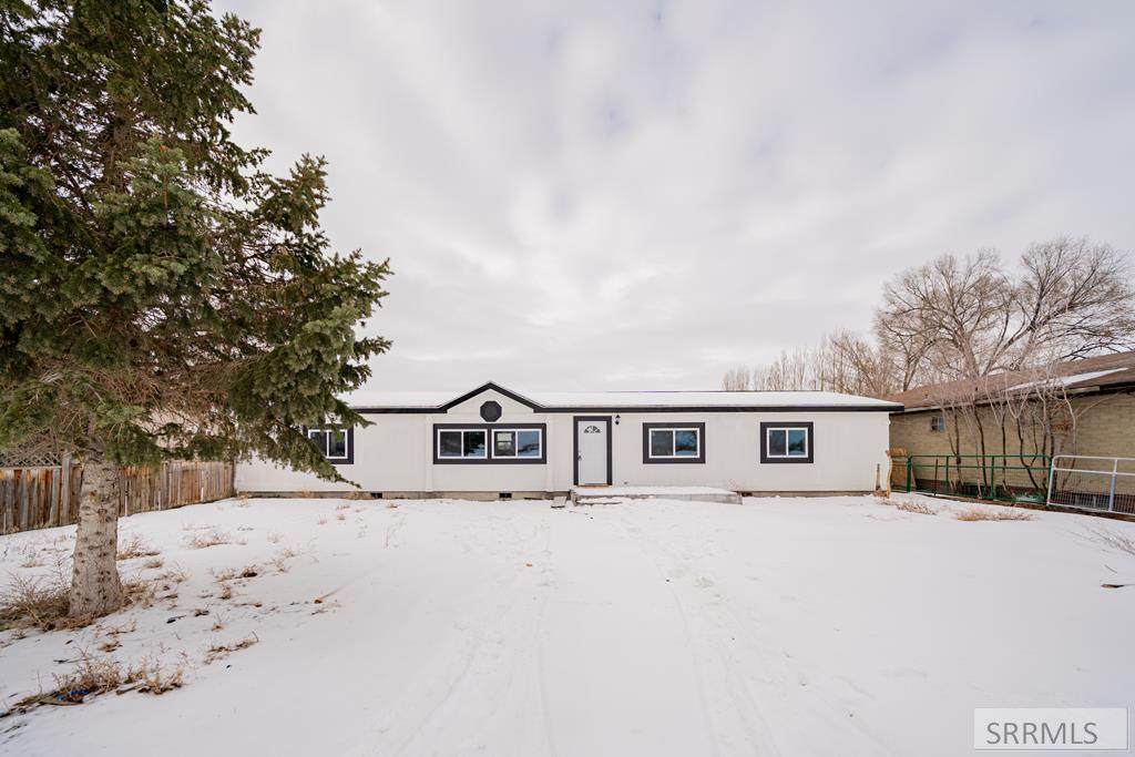 901 Seefried Lane - Photo 1