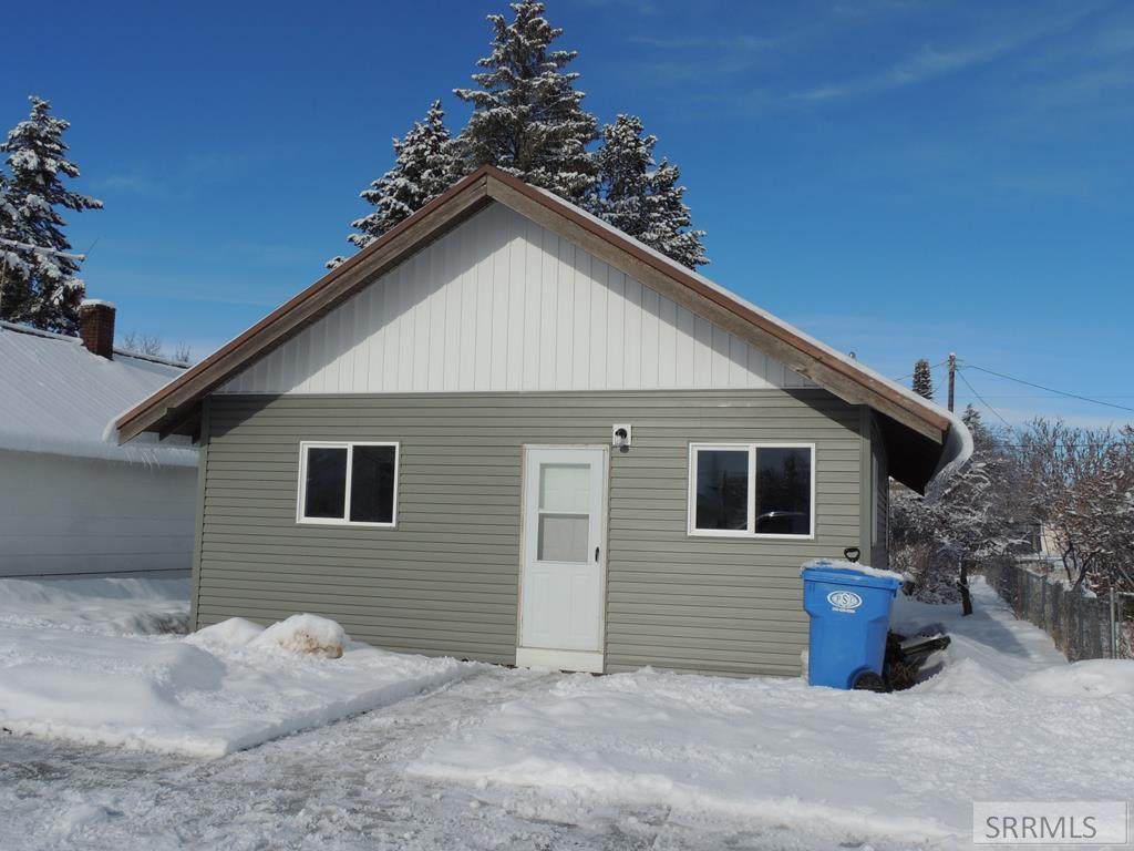 409 1st N - Photo 1