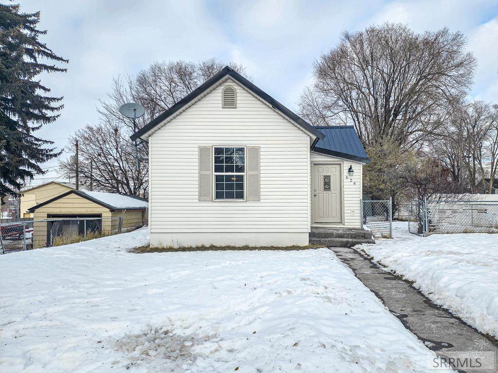 624 L Street - Photo 1