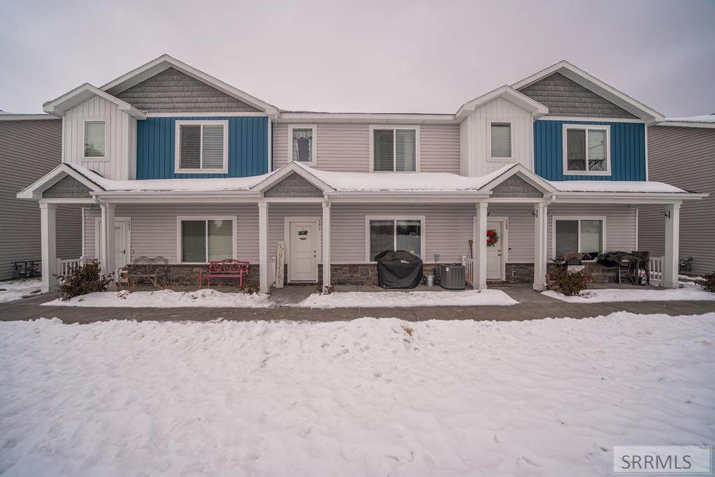 191 Heath Lane - Photo 1
