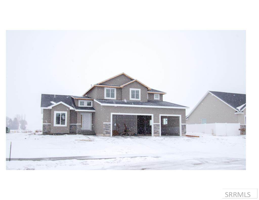 1385 Castelli Drive - Photo 1